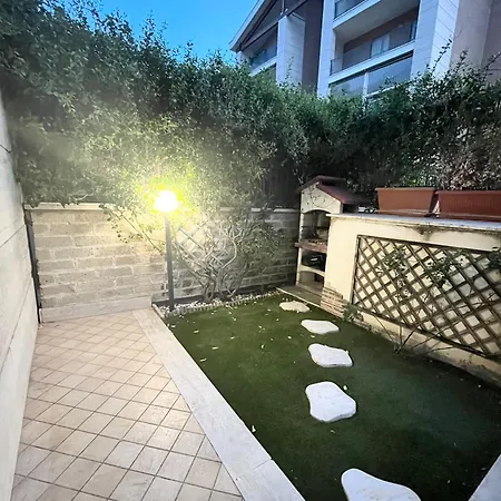 Lux Capannelle Apartment *