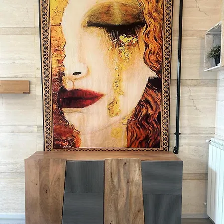 Lux Capannelle Řím